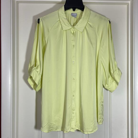 Chicos Top Womens 3 US 16/18 Butter Yellow Button Up Collared Slit Short Sleeve - Picture 3 of 12
